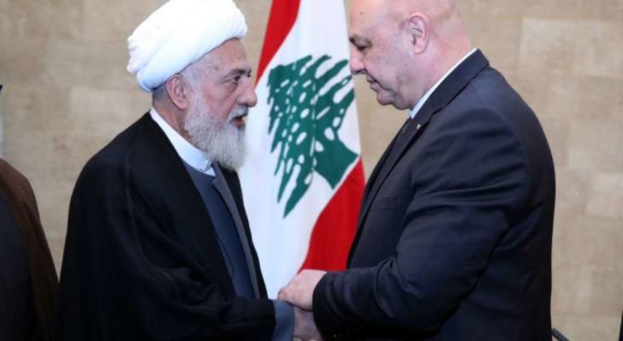 الشيخ علي الخطيب وعون