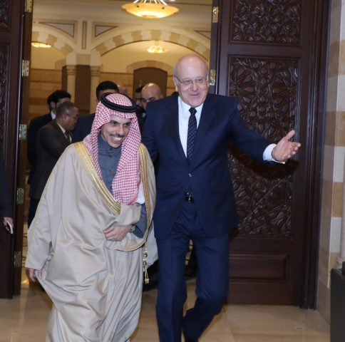 بن فرحان من قريطم: لتغليب المصلحة العليا على المصالح الضيقة