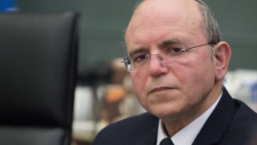 7 أكتوبر تطيح بـ رأس الشاباك رونين بار.. والمعارضة تستهزئ بالقرار