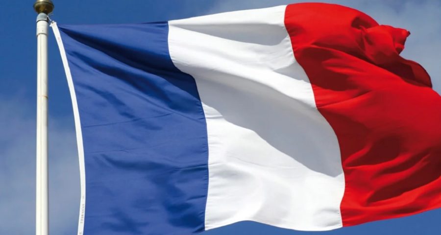 فرنسا