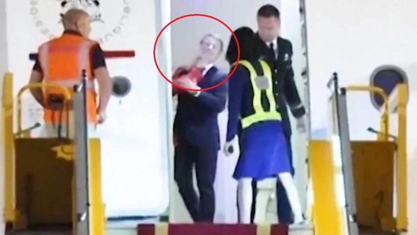 Macron slapped by his wife