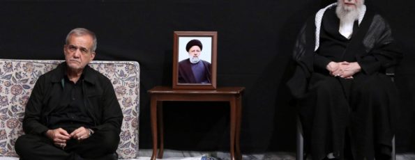 Khamenei Pezeshkian
