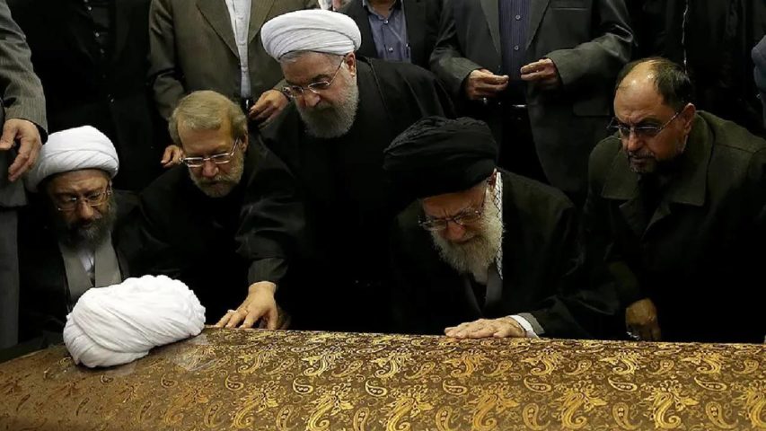 علي خامنئي