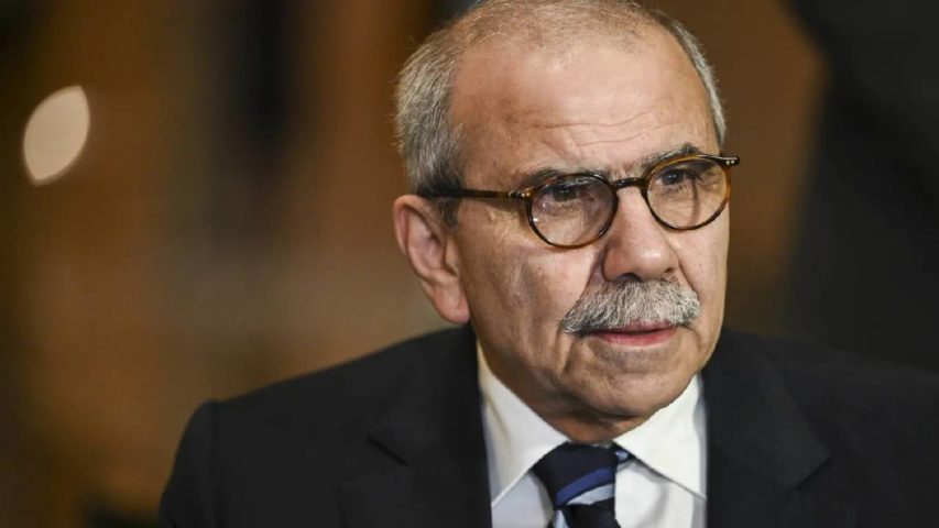 نواف سلام