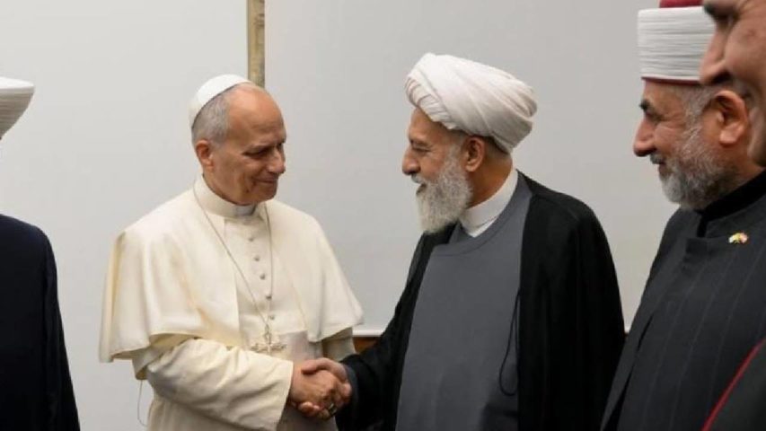 الشيخ علي الخطيب والبابا