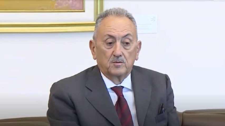 سيمون كرم