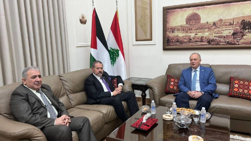 ياسر عباس