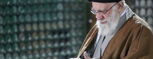 Khamenei Praying