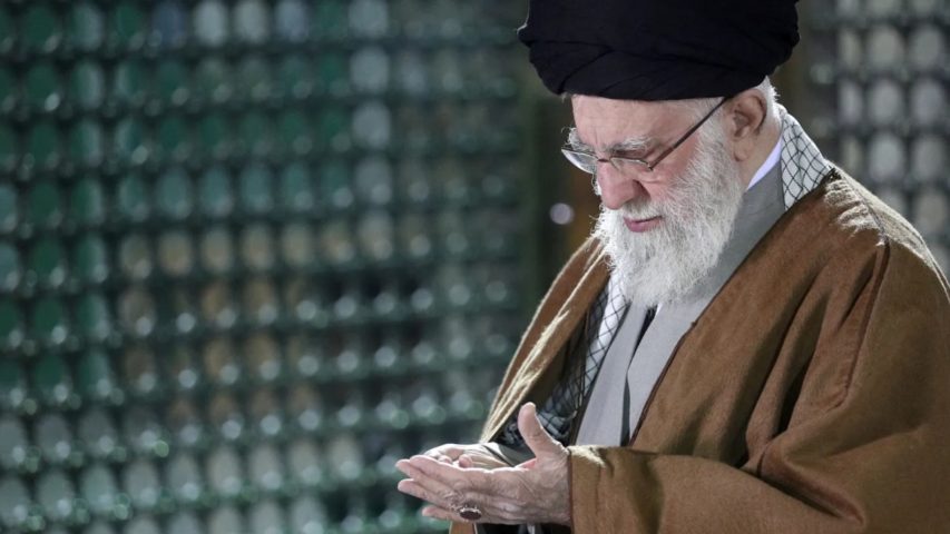 Khamenei Praying