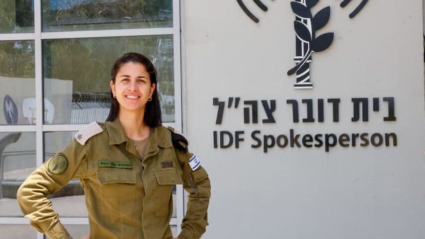 Captain Ella IDf