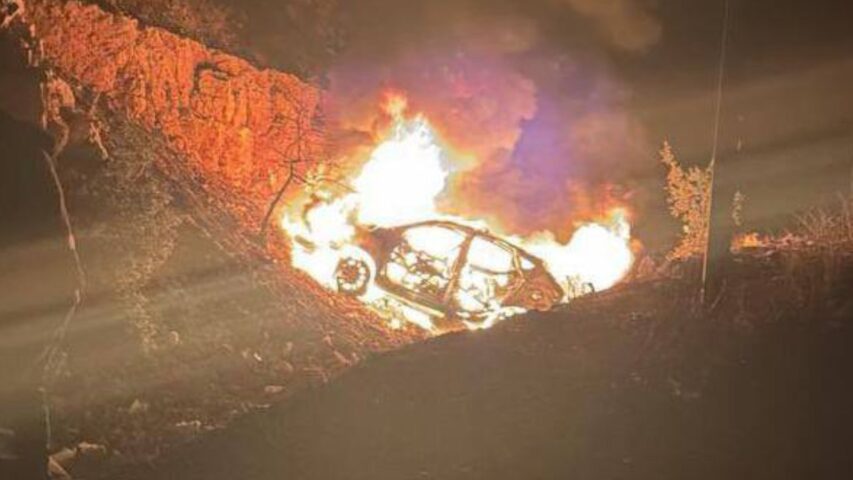 Car Airstrike Majdal Aanjar