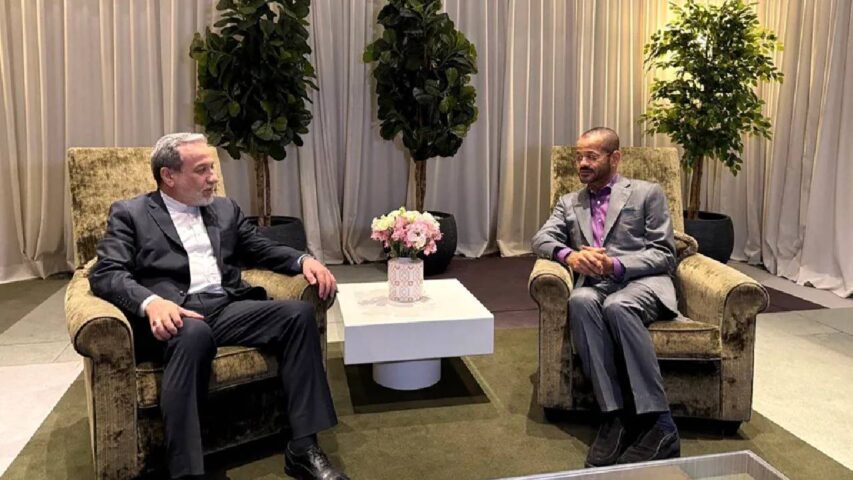 الوسيط العماني