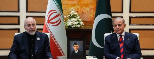 Pakistan Iran US Talks Islamabad Qalibaf and Pakistani Shehbaz Sharif (ISNA)