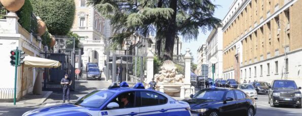 Police Motorcade Lebanon Israel Talks US embassy in Rome (Getty Images)