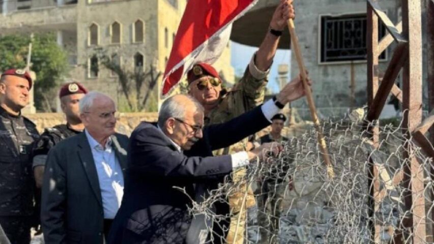 نواف سلام