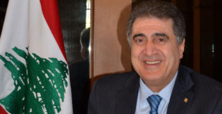 السفير هشام حمدان