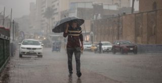 العاصفة لبنان